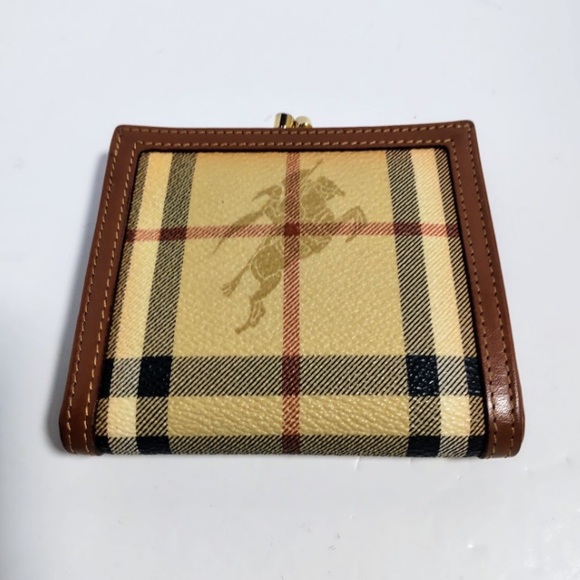 Burberry Kisslock Compact wallet - Picture 7 of 9
